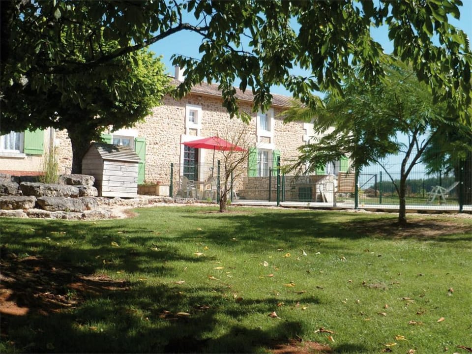 Franmélie House in Nouvelle-Aquitaine