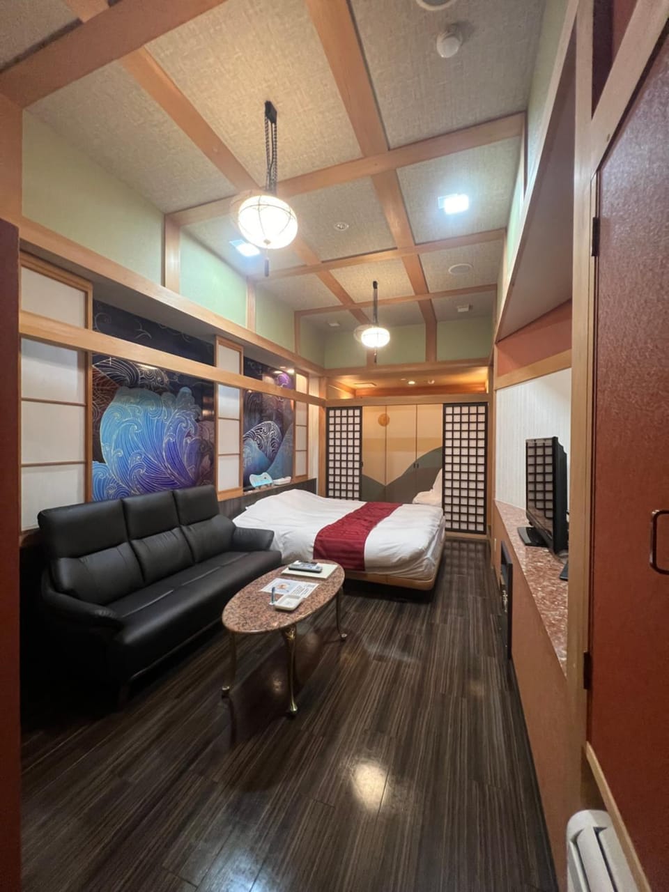 Communal lounge/ TV room, Bed, TV and multimedia, Living room, Photo of the whole room, Evening entertainment, Bedroom, air conditioner