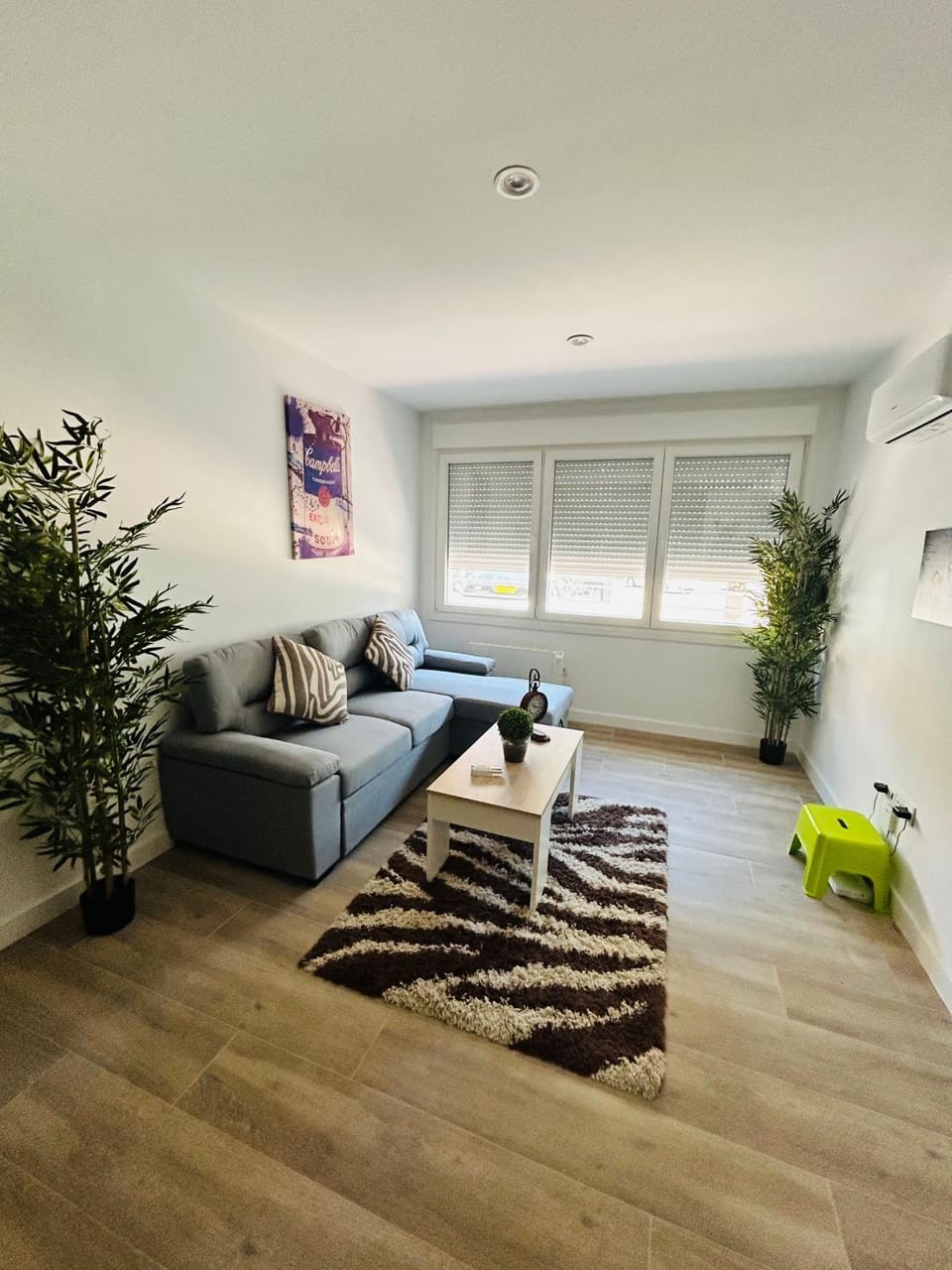 Apartamento 4 Elephant Wifi y Netflix Apartment in San Sebastián de los Reyes