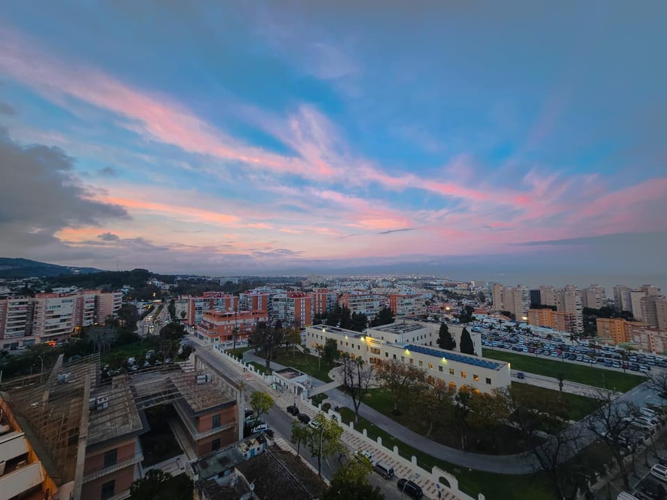 Nearby landmark, Neighbourhood, Natural landscape, Bird's eye view, City view, Sunrise, Sunset