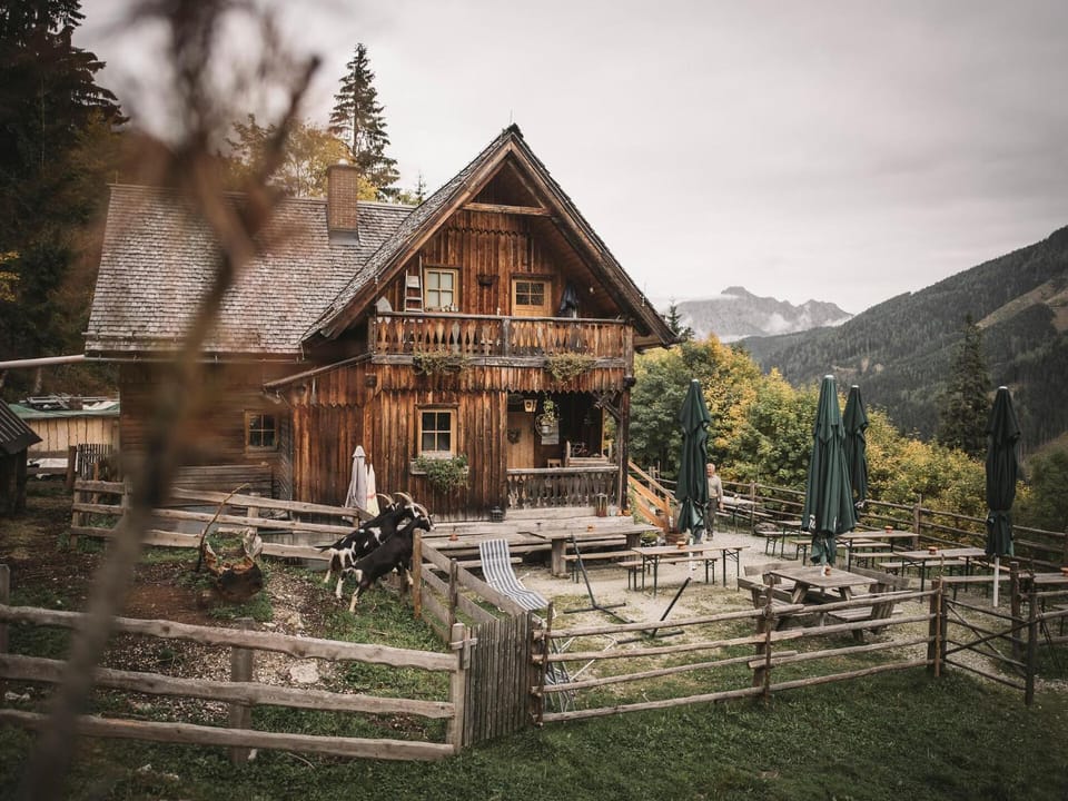 Property building, Nearby landmark, Day, Natural landscape, Mountain view