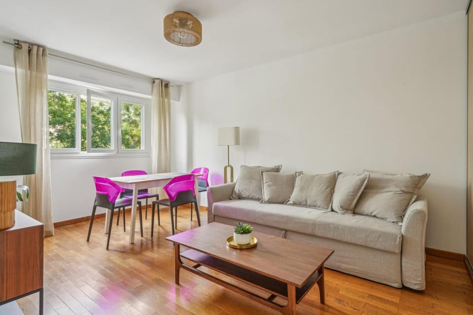 Cosy & lumineux – Boulevard de Belleville Apartment in Paris