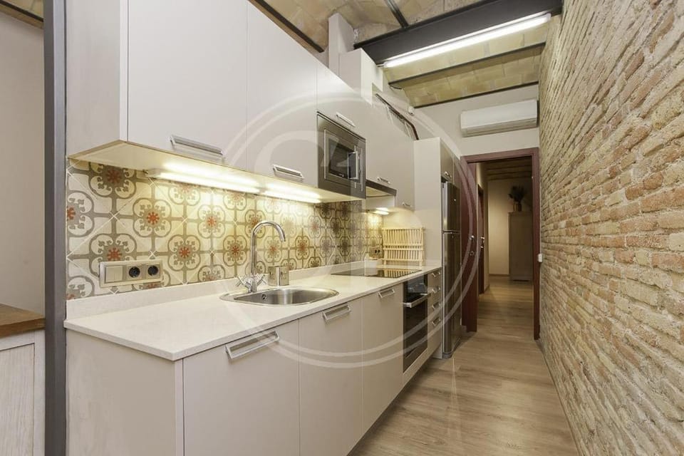 111TT63REP4Pb · Practico apartamento en Gracia Apartment in Barcelona