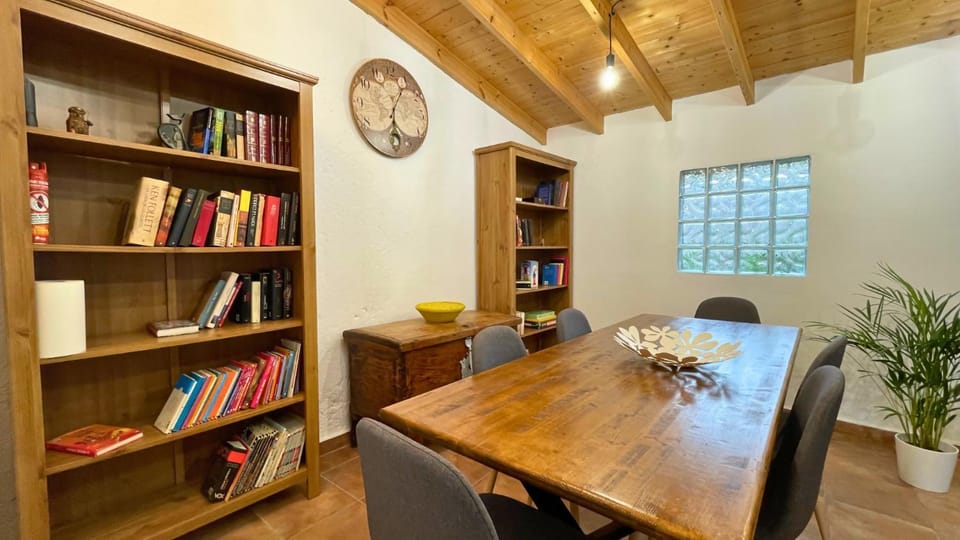 MarketHome Casa Rural El Pinar de Icod Chalet in Orotava Valley