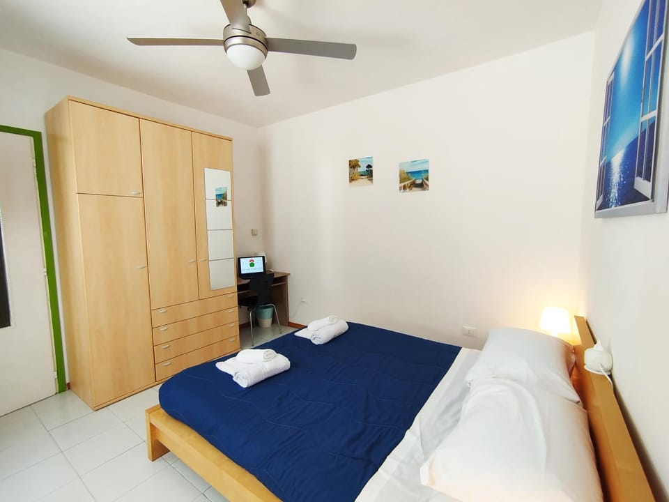 Appartamento storico in Viale Apartment in Trieste