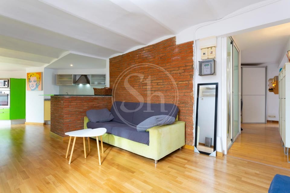 TV and multimedia, Seating area