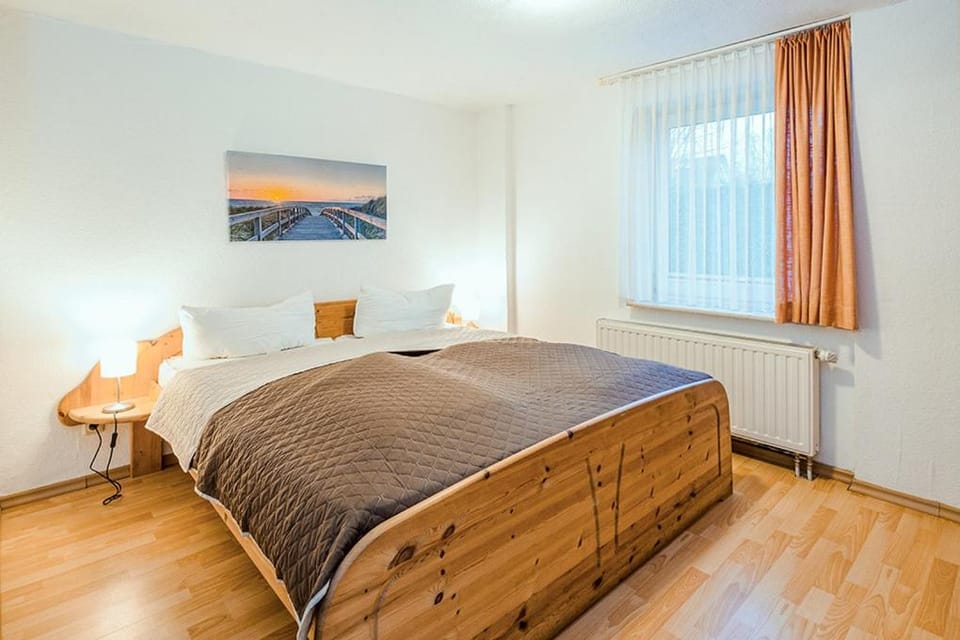 Ferienhaus Sanddorn, Fewo Seegras Apartment in Prerow