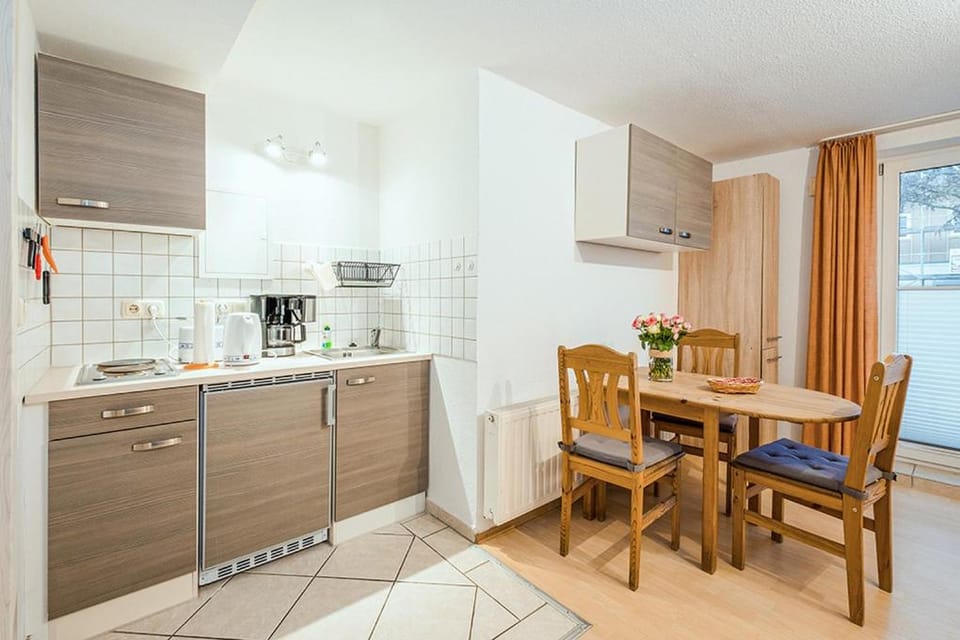 Ferienhaus Sanddorn, Fewo Seegras Apartment in Prerow