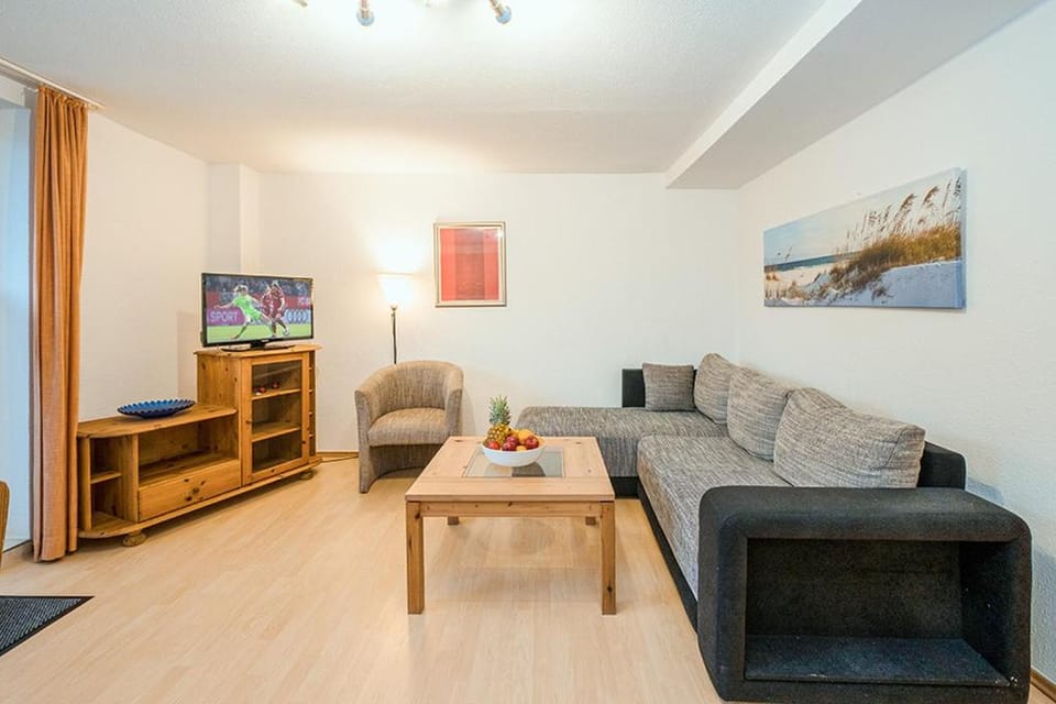 Ferienhaus Sanddorn, Fewo Seegras Apartment in Prerow