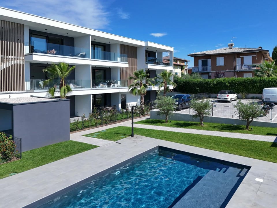 Patio, Garden, Garden view