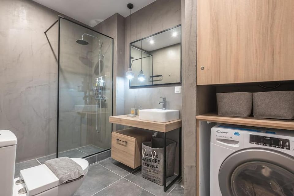 Superior & Spacious Apartment Apartment in Athens