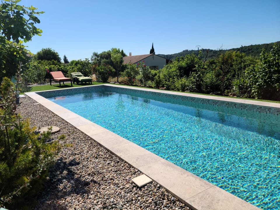 Les Papillons d'Uzès Bed and Breakfast in Provence