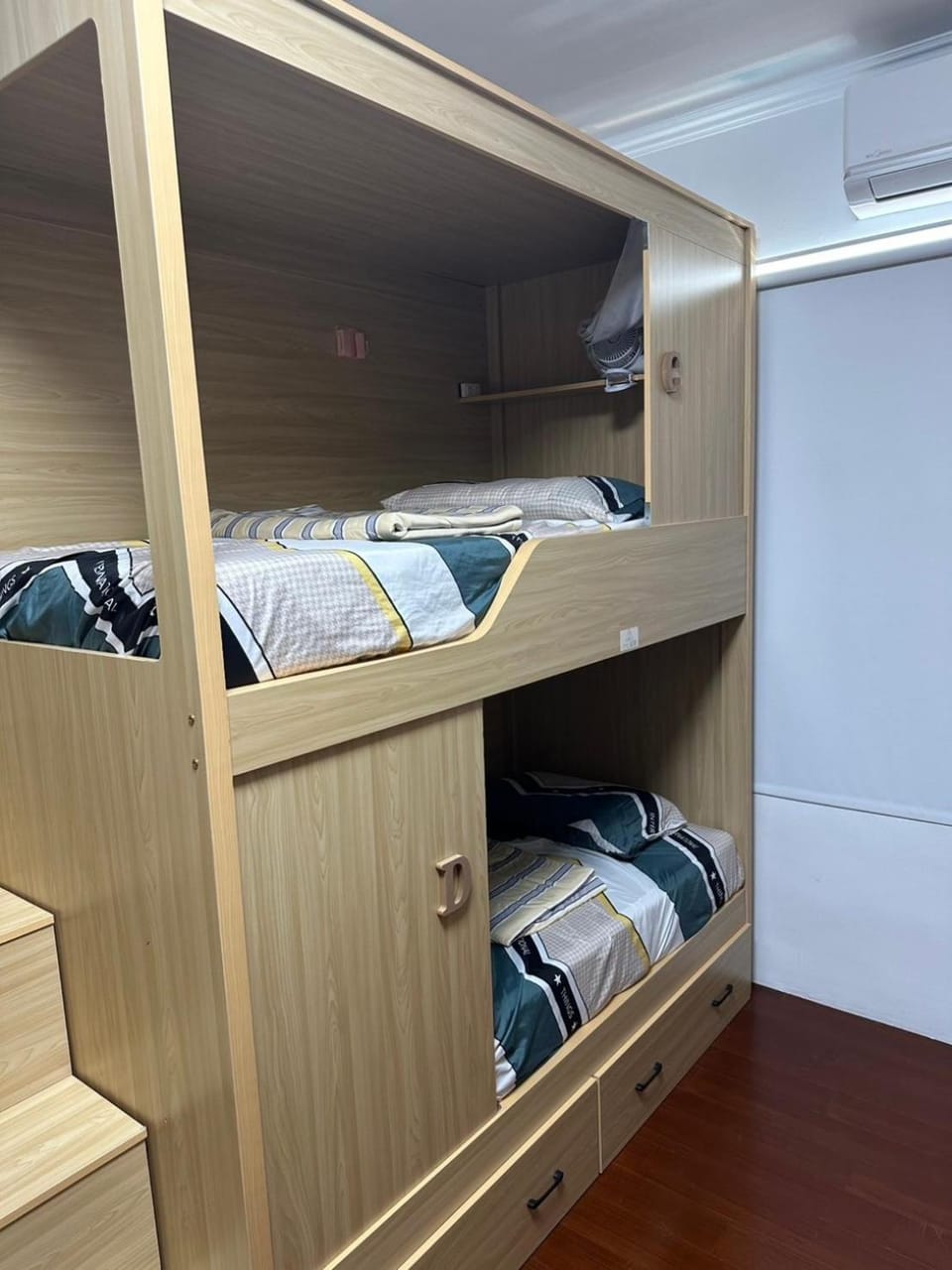bunk bed