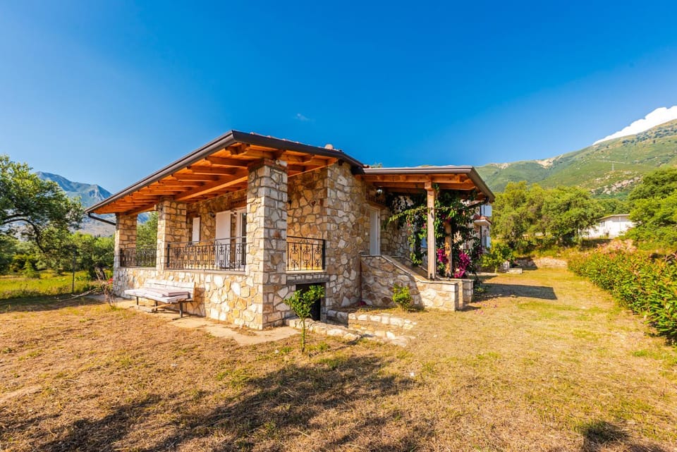 Siar The Small Villa by PikHost Villa in Vlorë County, Albania