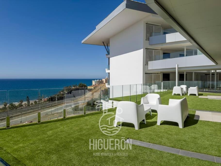 HigueronRentals Sea Breeze Apartment in Fuengirola