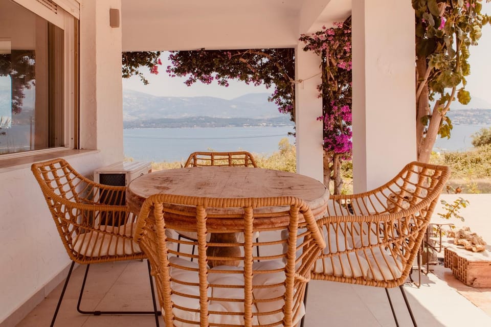 Patio, Day, Natural landscape, View (from property/room), Balcony/Terrace, Living room, Seating area, Dining area, Sea view