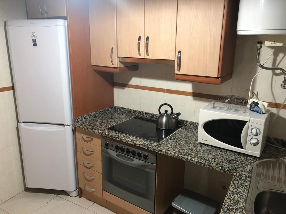 Edificio con 2 opciones DUPLEX 3 DORMITORIOS Y APARTAMENTO 1 DORMITORIO EN PLAZA MAYOR Apartment in Segovia