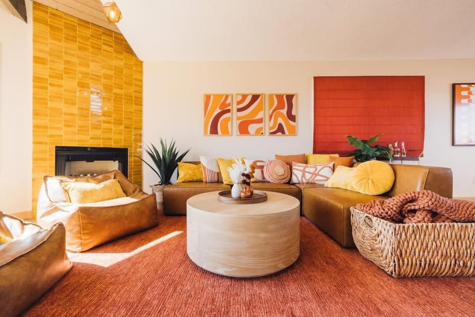 Mandarin Escape By The Cohost Company House in Yucca Valley