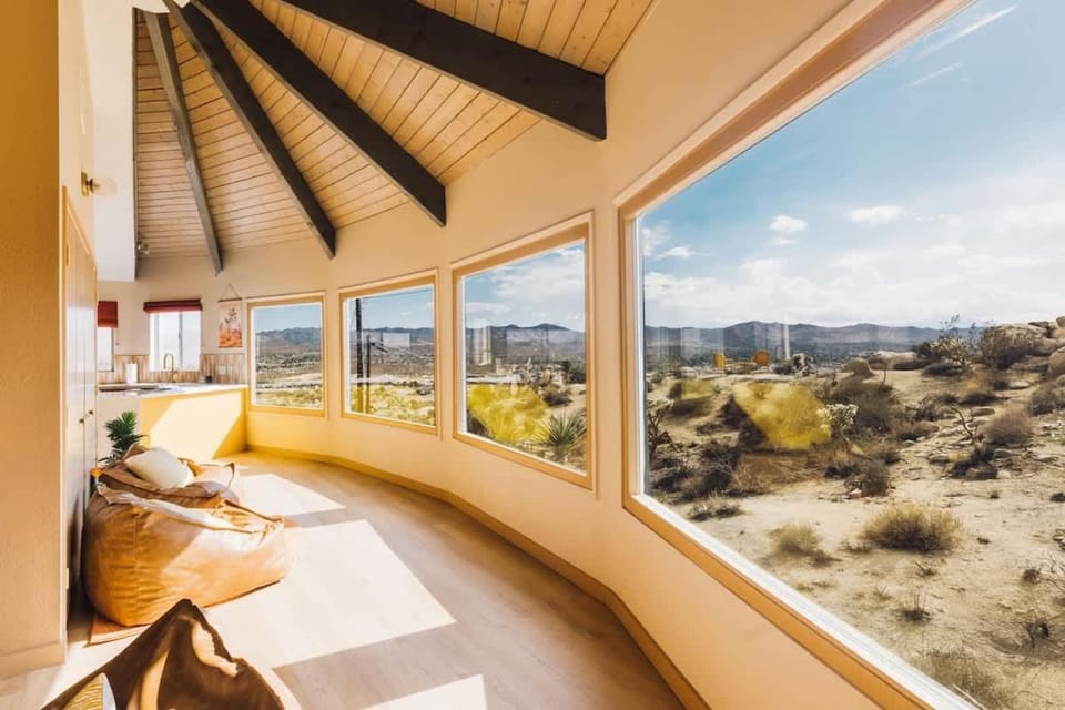 Mandarin Escape By The Cohost Company House in Yucca Valley