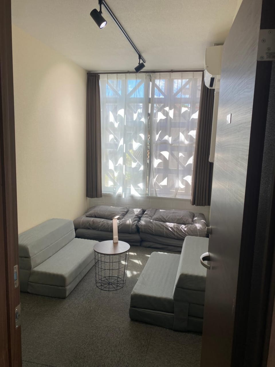 ゲストハウスUYokinawa Bed and Breakfast in Okinawa Prefecture