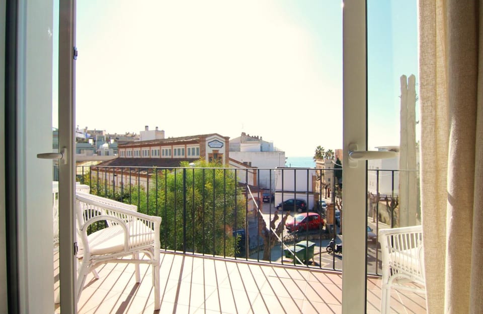 Day, View (from property/room), Balcony/Terrace, City view