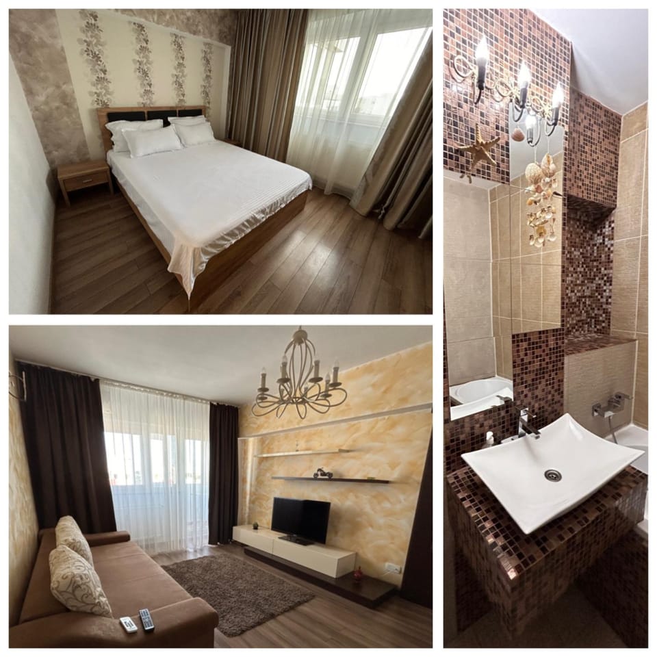 Bed, Bathroom, Living room, Seating area, Bedroom