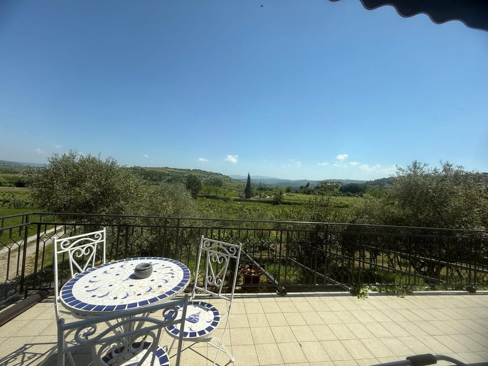 Day, Natural landscape, Balcony/Terrace