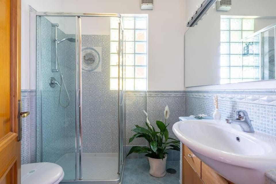 STRACULT HOUSE Suggestive and Vintage-pop Apartment Apartment in Rome