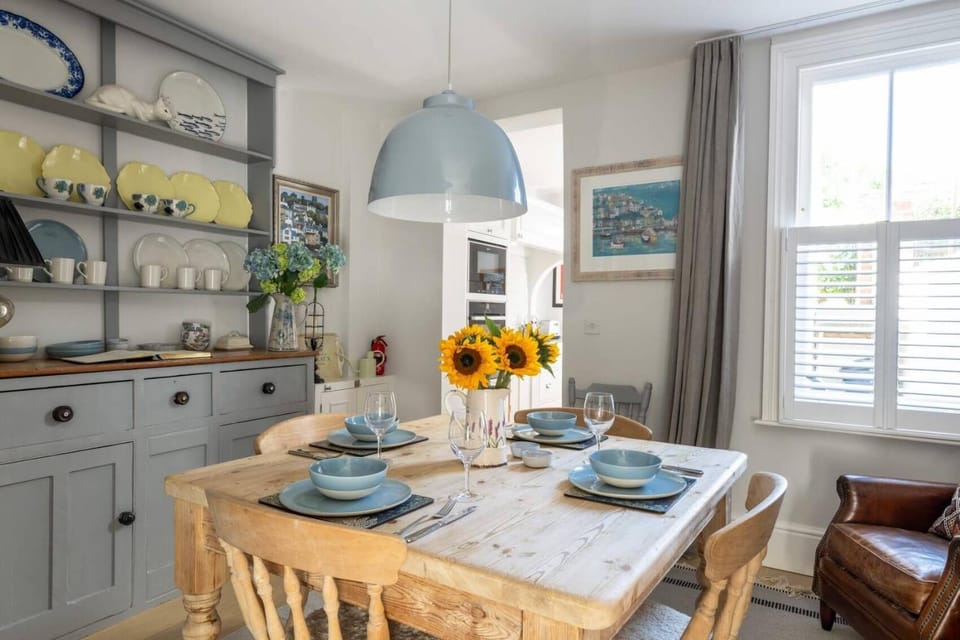 Property building, Dining area