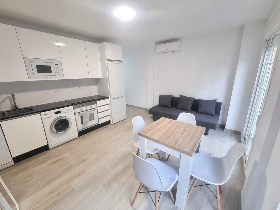 Living room, Dining area, stove, washing machine