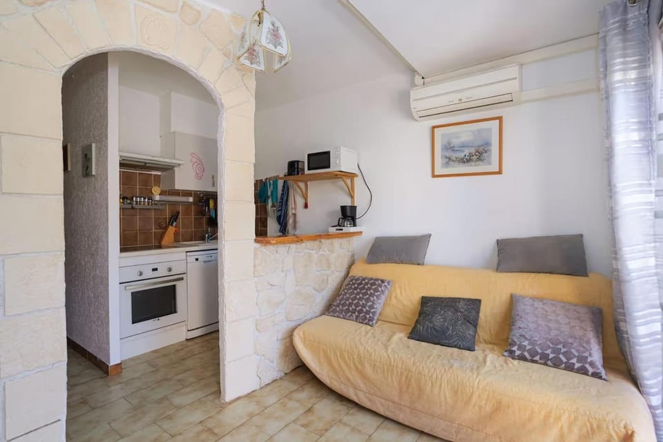 Réserve africaine 15 mn - Plage 200 m - Le Mieukerien Apartment in Port-la-Nouvelle