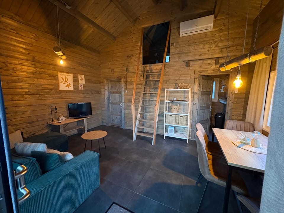 De Diepen Chalet in Limburg (province)