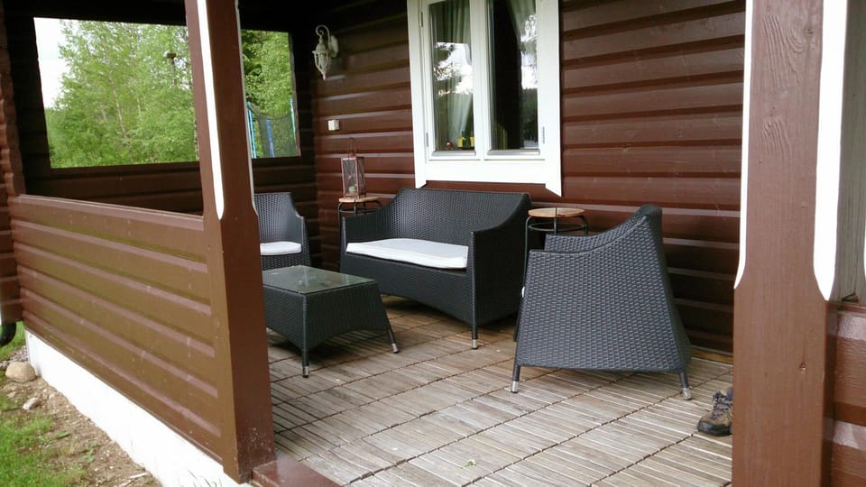 Patio, Seating area
