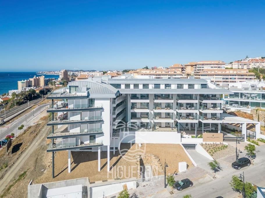 HigueronRentals Agua Marina Apartment in Fuengirola
