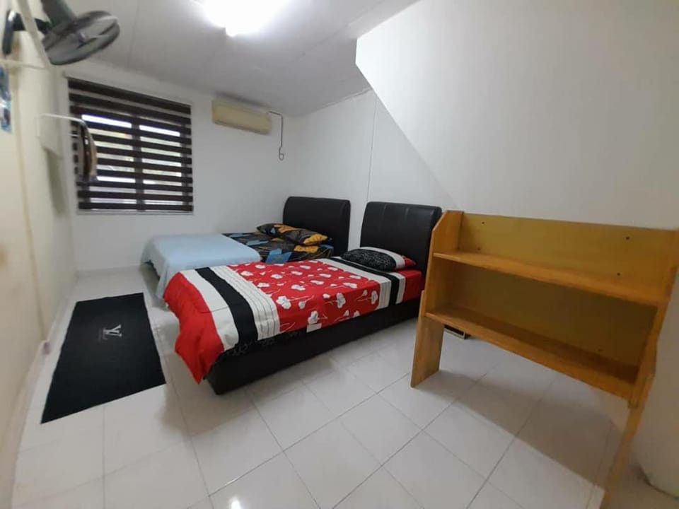 Mukhriz 2 Homestay House in Penang
