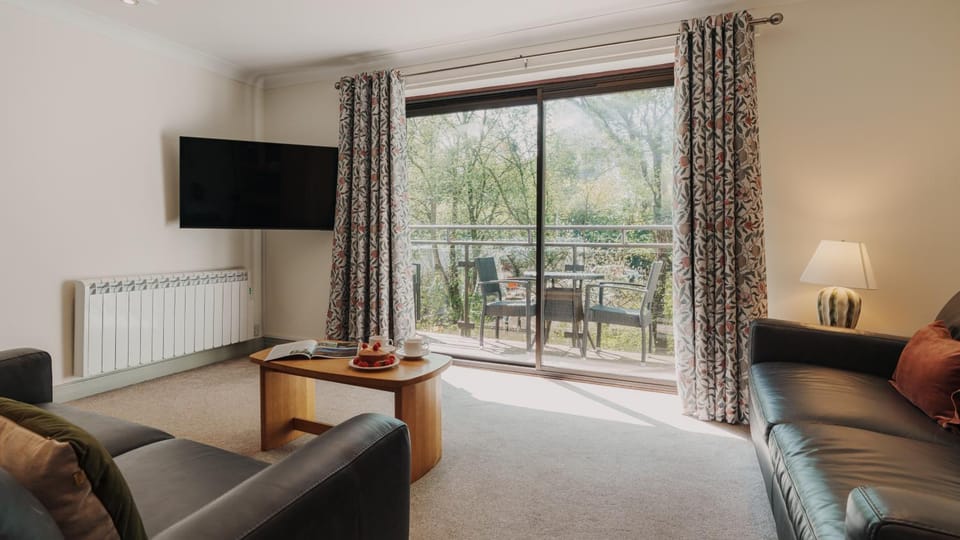 View (from property/room), Balcony/Terrace, Living room, Photo of the whole room, Seating area