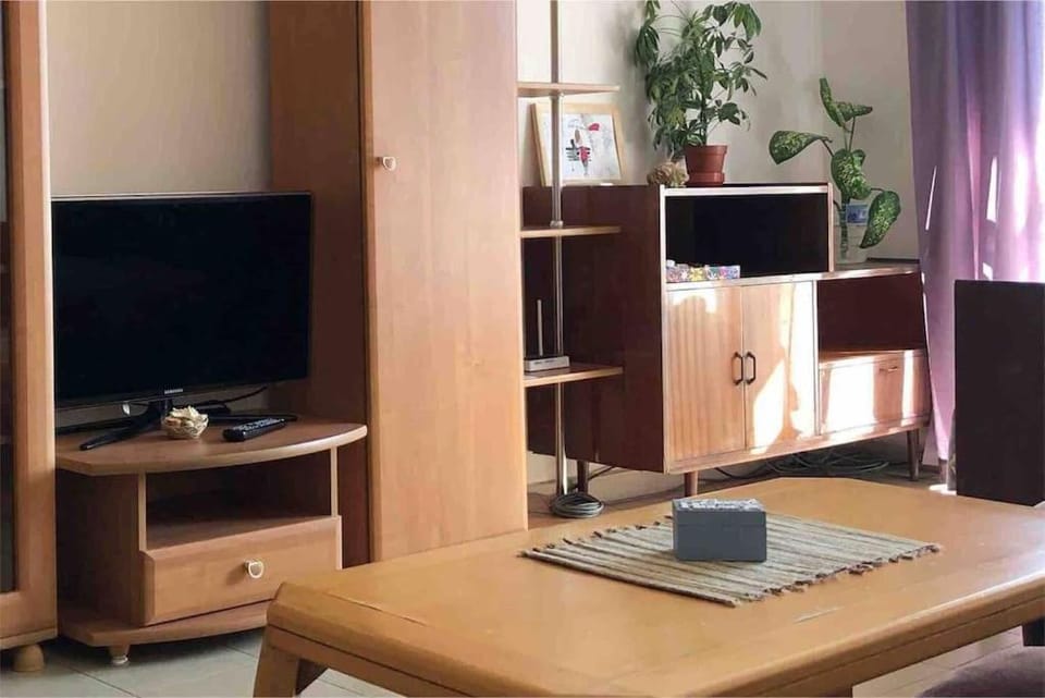 HOT Cosy and Spacious Central Flat near Sea Garden Apartment in Burgas