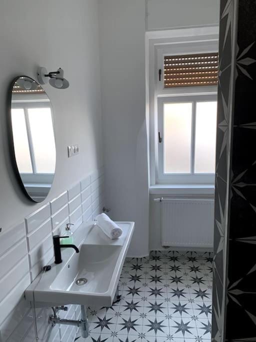 Parókia apartman és coworking a Balaton mellett Apartment in Hungary