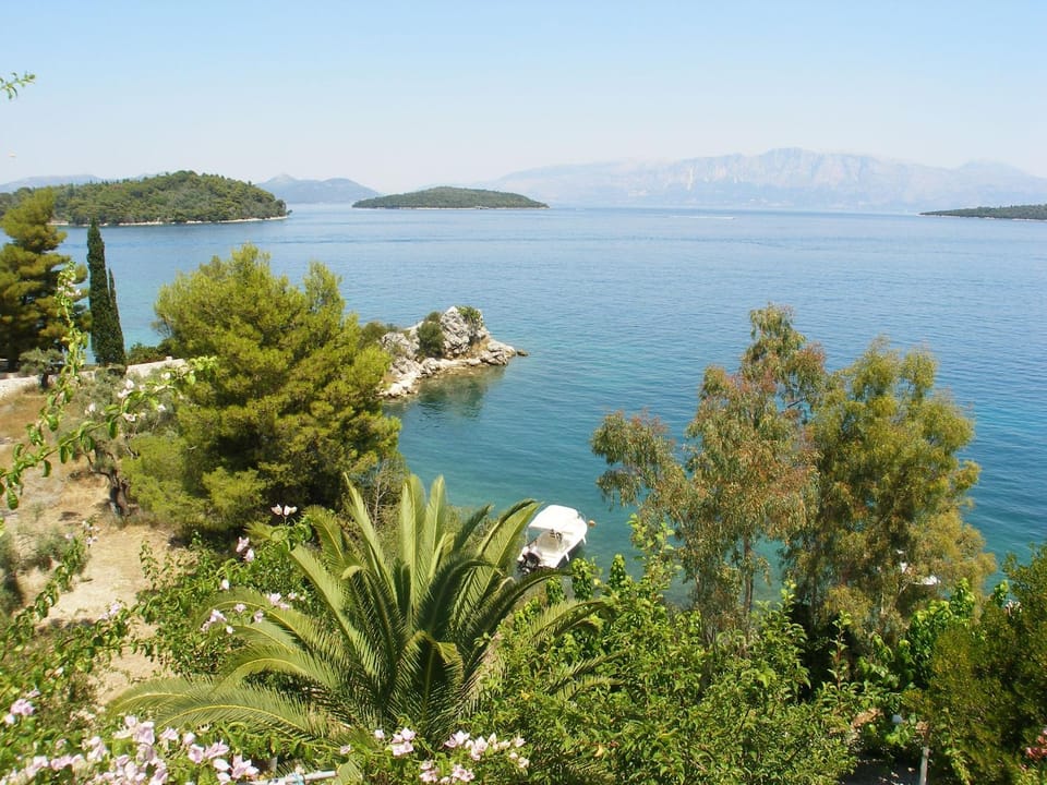 Natural landscape, Garden, Hiking, On site, Sea view