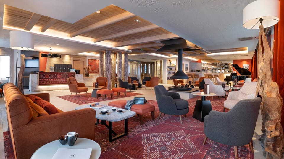 Lounge or bar