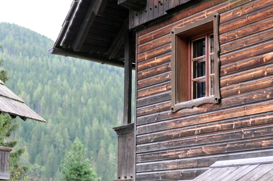 Property building, Bird's eye view, Decorative detail