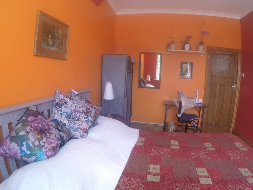 Bed, Bedroom, wardrobe