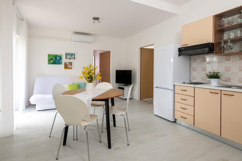 Living room, kitchen