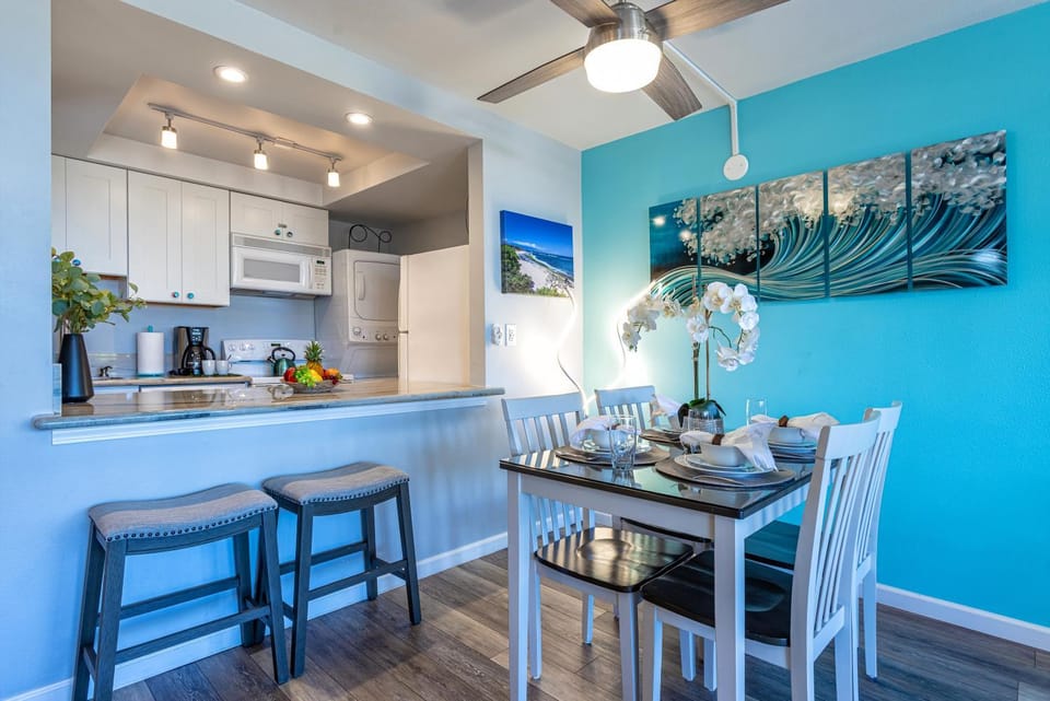 Kamaole Beach Royale 208 Apartment in Kihei