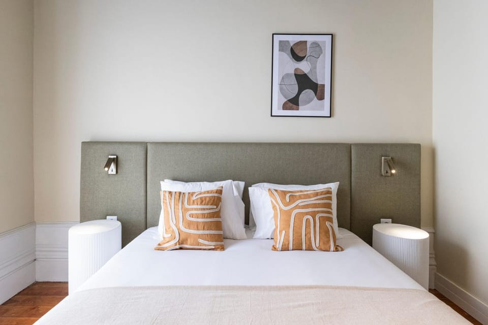 Guesthouse Bonjardim by LovelyStay Apartment in Porto