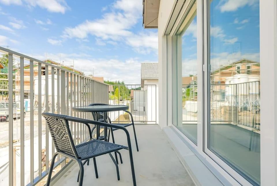 View (from property/room), Balcony/Terrace