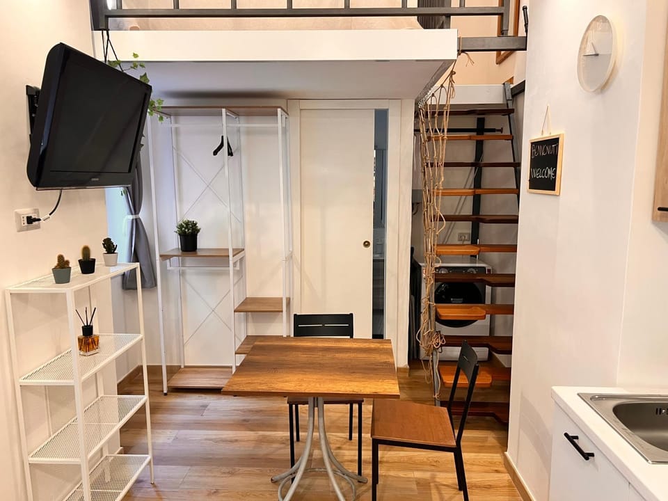 Kitchen or kitchenette, Living room, Seating area, Dining area, wardrobe