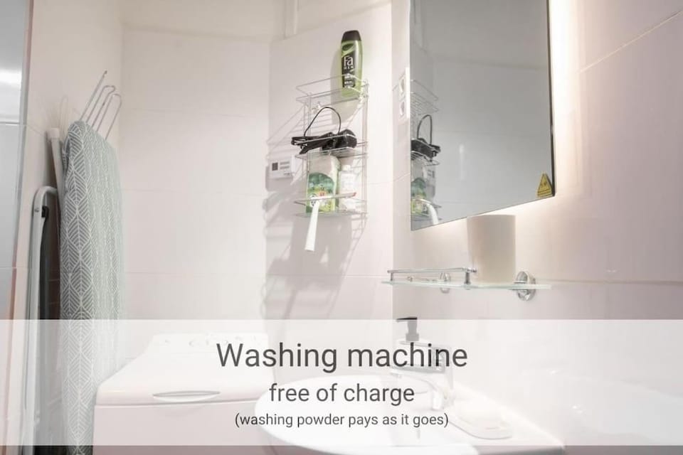 Bathroom, washing machine