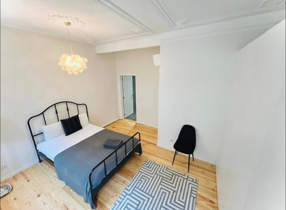 Lisbon City Center 3 Bedroom Flat next to avenida Liberdade Apartment in Lisbon
