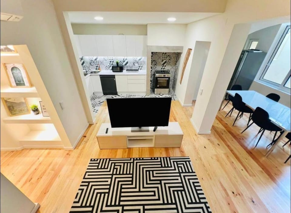 Lisbon City Center 3 Bedroom Flat next to avenida Liberdade Apartment in Lisbon
